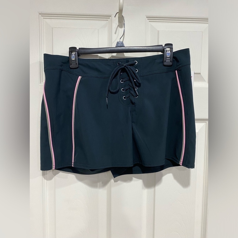 Roxy Women's XL Pro The 93 Win Boardshorts Swim Trunks Bottoms Black NWT